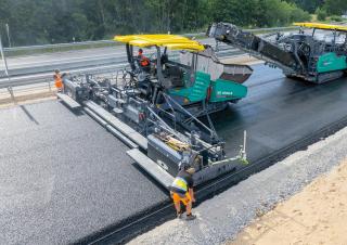 Gąsienicowe rozściełacze asfaltu Vögele Super 2100-5i