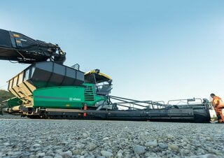 Gąsienicowe rozściełacze asfaltu Vögele Super 3000-3i
