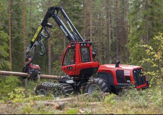 Maszyny leśne Kombajny Komatsu 911