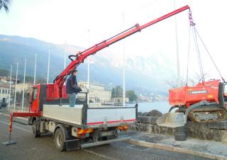 Hydrauliczne żurawie do załadunku Cormach 6800 E3