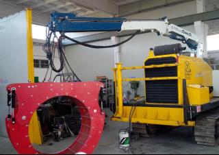 Hydrauliczne żurawie do załadunku Cormach 8700 E2