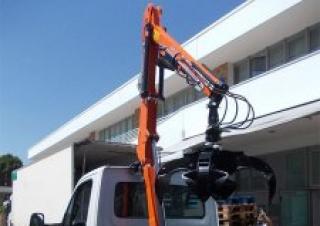 Hydrauliczne żurawie do załadunku COPMA 2000 FS 24Z