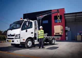 Hydrauliczne żurawie do załadunku Hiab T-CLX 009-2