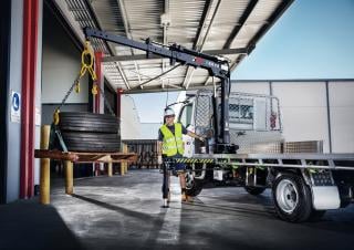Hydrauliczne żurawie do załadunku Hiab T-Duo 018-1