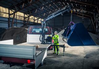 Hydrauliczne żurawie do załadunku Hiab T-Duo 023-3