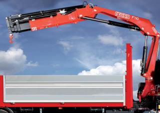 Hydrauliczne żurawie do załadunku Fassi F 110 B 0.22 e-active
