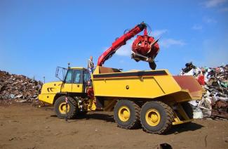 Hydrauliczne żurawie do załadunku Fassi F 215 A 0.22 active