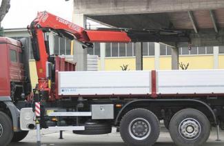 Hydrauliczne żurawie do załadunku Fassi F 235 A 0.22 e-active