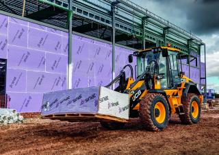 Ładowarki kołowe JCB 411 HT