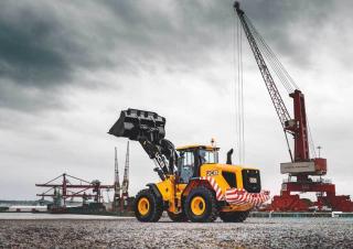 Ładowarki kołowe JCB 457 HT