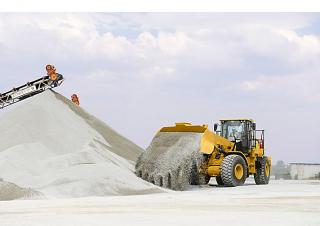 Ładowarki kołowe Caterpillar 962L