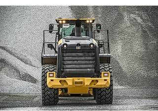 Ładowarki kołowe Caterpillar 966M