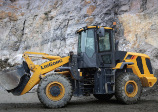 Ładowarki kołowe Liugong 835H