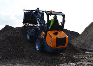 Ładowarki kołowe Giant G2700 HD+ X-tra