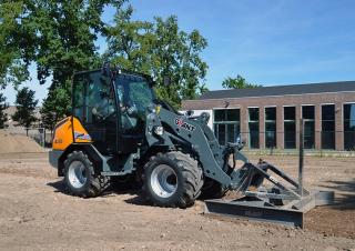 Ładowarki kołowe Giant G3500