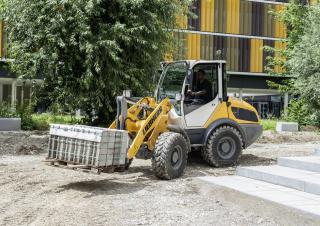 Ładowarki kołowe Liebherr L 506 Compact