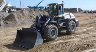 Ładowarki kołowe Terex TL 210