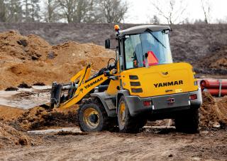 Ładowarki kołowe Yanmar V 100