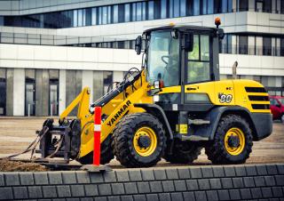 Ładowarki kołowe Yanmar V 80