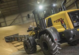 Ładowarki kołowe New Holland W170D LR