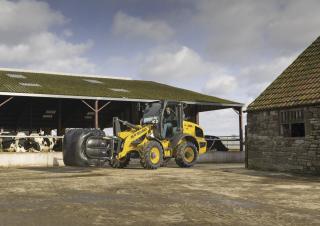 Ładowarki kołowe New Holland W70C Z-bar
