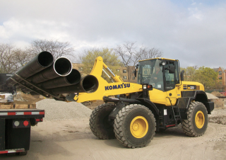 Ładowarki kołowe Komatsu WA320-7