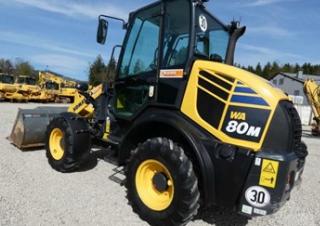 Ładowarki kołowe Komatsu WA80M-8E0