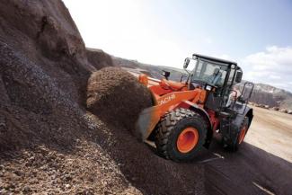 Ładowarki kołowe Hitachi ZW 220-5