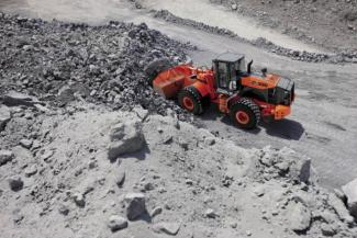 Ładowarki kołowe Hitachi ZW 330-5