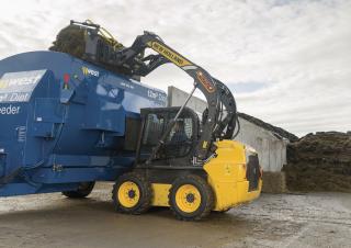 Ładowarki o sterowaniu burtowym New Holland L220
