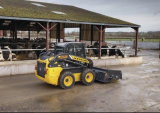 Ładowarki o sterowaniu burtowym New Holland L220