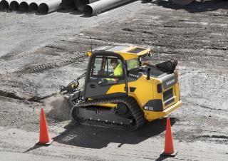 Ładowarki o sterowaniu burtowym Volvo MCT125C