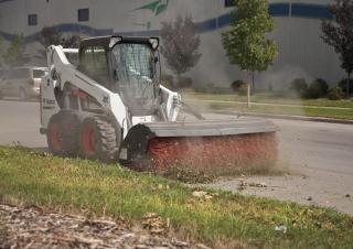 Ładowarki o sterowaniu burtowym Bobcat S570