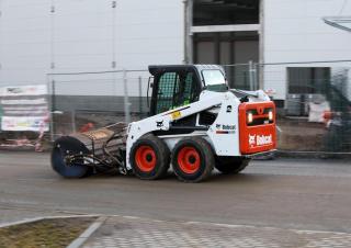 Ładowarki o sterowaniu burtowym Bobcat S450