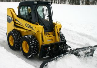 Ładowarki o sterowaniu burtowym Gehl SL 5240 DXT Dual