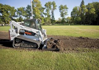 Ładowarki o sterowaniu burtowym Bobcat T770