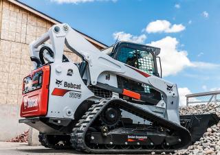 Ładowarki o sterowaniu burtowym Bobcat T870