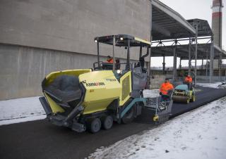 Kołowa betoniarka drogowa Ammann AFW 400-3