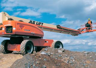 Podnośniki koszowe teleskopowe Kołowe teleskopowe platformy robocze JLG 1350SJP