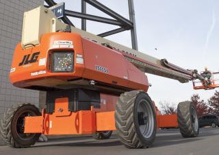 Podnośniki koszowe teleskopowe Kołowe teleskopowe platformy robocze JLG 1500SJ