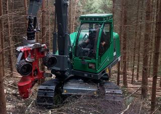 Maszyny leśne Kombajny Neuson Forest 103HVT