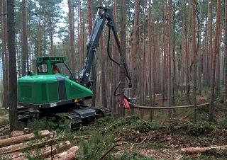 Maszyny leśne Kombajny Neuson Forest 104HVT
