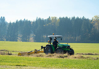 Kombajny zbożowe DEUTZ-FAHR 4075 E 