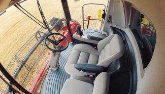 Kombajny zbożowe Case IH Axial Flow 5130