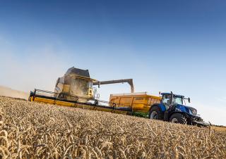 Kombajny zbożowe New Holland CX8.90 Tracks