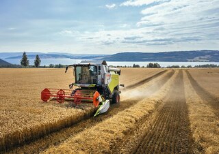Kombajny zbożowe Claas Evion 450 Maxi    