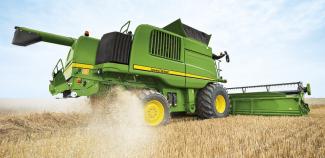 Kombajny zbożowe John Deere T 560 i