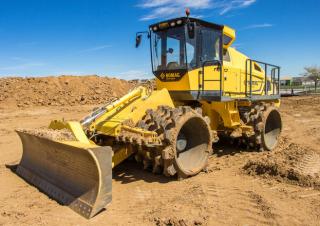 Kompaktor odpadów Bomag BC 473 EB 4