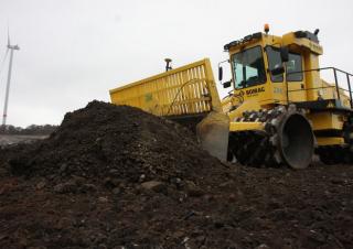 Kompaktor odpadów Bomag BC 772 EB 4