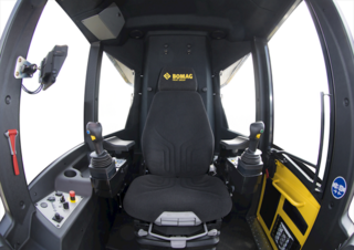 Kompaktor odpadów Bomag BC 873 RB 5